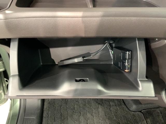 フリード＋ Ｇ・ホンダセンシング　禁煙　最長５年保証　ワンオーナー　ナビＶＸＭ－２１４ＶＦｉ　ＴＶ　Ｒカメラ　ＣＤ録音　ＢＴオ－ディオ　ＤＶＤ　ＥＴＣ　ＶＳＡ　両側電動ドア　シートヒーター　クルコン　スマートキー　盗難防止装置（24枚目）