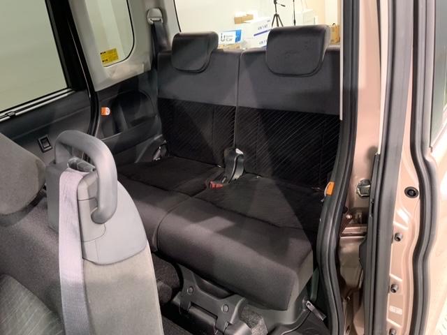 ���Џ��i���Z���^�[�ɂē��O���̃N���[�j���O�����{���Ă���܂��I