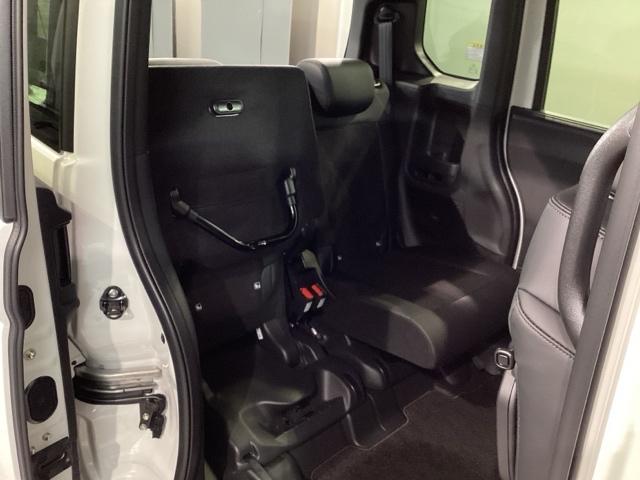 Ｎ－ＢＯＸカスタム ターボ　ＨｏｎｄａＳＥＮＳＩＮＧ　試乗禁煙車　ワンオ－ナ－　ナビＬＸＵ－２４２ＮＢｉ　ＴＶ　Ｒカメラ　ＣＤ録音　ＢＴオ－ディオ　ＤＶＤ　シ－トヒ－タ－　ＥＴＣ　ＬＥＤライト　ＶＳＡ　クルコン　アルミ（32枚目）