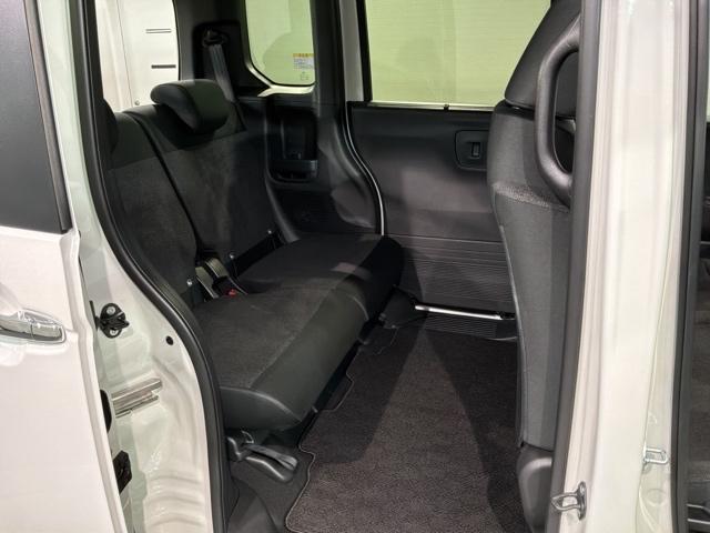 Ｎ－ＢＯＸカスタム ベースグレード　Ｈ　ＳＥＮＳＩＮＧ　新車保証　試乗車　ワンオ－ナ－　ナビＬＸＵ－２４２ＮＢｉ　ＴＶ　Ｒカメラ　ＣＤ録音　ＢＴオ－ディオ　ＤＶＤ　シ－トヒ－タ－　ＥＴＣ　ＬＥＤライト　ＶＳＡ　クルコン　アルミ　ＡＡＣ（18枚目）