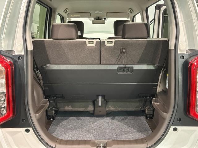 ���Џ��i���Z���^�[�ɂē��O���̃N���[�j���O�����{���Ă���܂��I