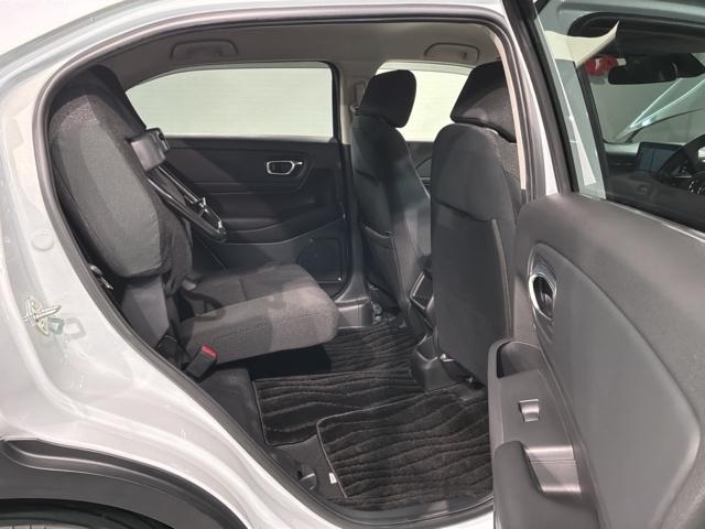 自社商品化センターにて内外装のクリーニングを実施しております！