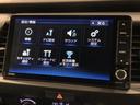 ＲＳ　ＨＳＥＮＳＩＮＧ　新車保証　試乗車　ワンオ－ナ－　ＵＳＢポート　イモビライザー　地デジフルセグ　リアカメラ　ＬＥＤヘッドライト　ＤＶＤ再生　エアコン　ＥＴＣ車載器　キーレス　スマートキー　横滑防止装置（41枚目）