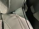 ｅ：ＨＥＶホーム　ＨＳＥＮＳＩＮＧ　新車保証　試乗車　ワンオ－ナ－　前後誤発進抑制機能　助手席エアバッグ　運転席エアバッグ　１オナ　ＬＥＤライト　ＵＳＢ接続　バックカメラ　ＡＢＳ　サイドエアバッグ　フルセグＴＶ　記録簿（24枚目）