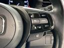 クルーズコントロールを装備しています。高速道路などで一定の速度で走ってくれるので運転が楽ですよ!速度を設定できますので、スピードの出しすぎにも注意できます。