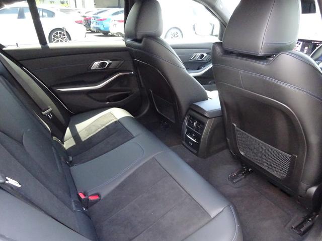 ３シリーズ ３２０ｉ　Ｍスポーツ　後期モデル　１９ＡＷ　ＬＥＤヘッドライト　全周囲カメラ　前車追従システム　電動テールゲート　純正ナビ　純正バックカメラ　純正ＥＴＣ　禁煙車　２年保証（14枚目）