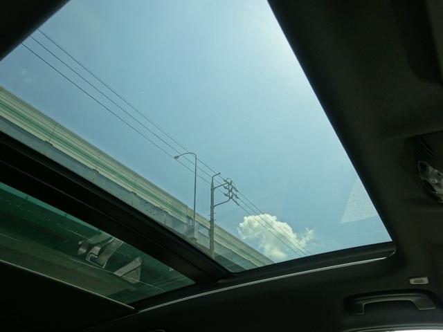 iX1 xDrive 30 Mスポーツ パノラマサンルーフ 19AW 全周囲カメラ 前車追従システム LEDヘッドライト 電動テールゲート シートヒーター ワンオーナー 禁煙車 2年保証(30枚目)