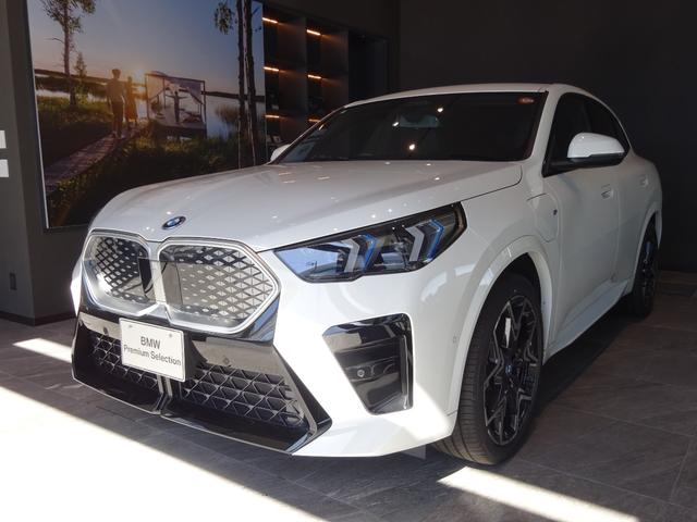 ｉＸ２ ｘＤｒｉｖｅ　３０　Ｍスポーツ　ハイラインパッケージ　ハーマンカードン　２０ＡＷ　ブラックレザー　ステアリングホイールヒーティング　純正ナビゲーション　純正ＥＴＣ　ＬＥＤヘッドライト　ワンオーナー　禁煙車　２年保証（2枚目）