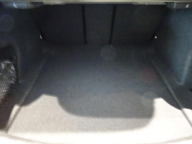 ３シリーズ ３２０ｄ　ｘＤｒｉｖｅＭスポーツエディションシャドー　レンタカーアップ　１９インチアルミホイール　シートヒーター　全周囲カメラ　前車追従システム　純正ナビゲーション　純正ＥＴＣ　禁煙車　２年保証（12枚目）