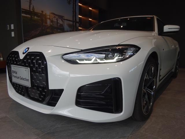 ４シリーズ ４２０ｉグランクーペＭスポーツ　エディションシャドー　限定車　レンタカーアップ　黒革　全周囲カメラ　前車追従システム　１９ＡＷ　純正ナビゲーション　純正ＥＴＣ　ＬＥＤヘッドライト　禁煙車　２年保証（3枚目）