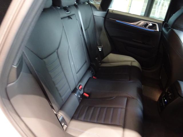 ４シリーズ ４２０ｉグランクーペＭスポーツ　エディションシャドー　限定車　レンタカーアップ　黒革　全周囲カメラ　前車追従システム　１９ＡＷ　純正ナビゲーション　純正ＥＴＣ　ＬＥＤヘッドライト　禁煙車　２年保証（15枚目）