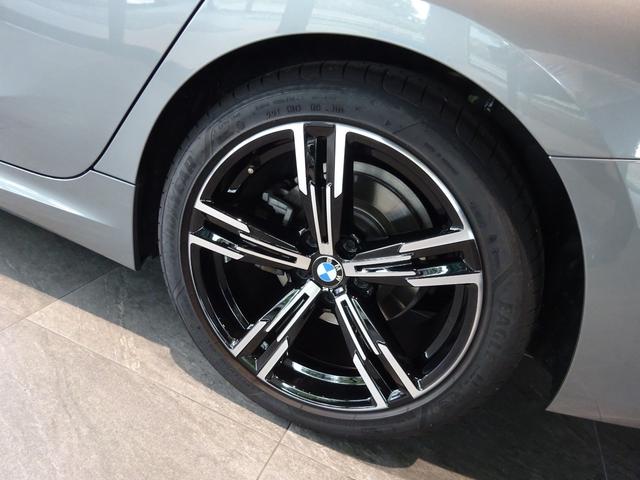 ３シリーズ ３２０ｉ　Ｍスポーツ　レンタカーアップ　コンフォートパッケージ　１８ＡＷ　全周囲カメラ　前車追従システム　純正ナビゲーション純正ＥＴＣ　ＬＥＤヘッドライト　純正ドライブレコーダー　禁煙車　２年保証（8枚目）