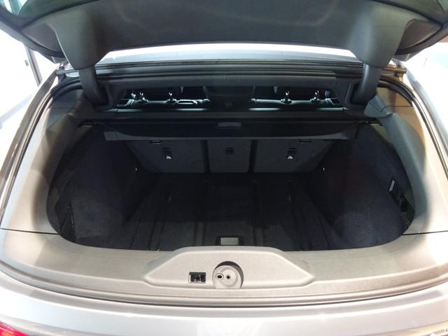 ３シリーズ ３２０ｉ　Ｍスポーツ　レンタカーアップ　コンフォートパッケージ　１８ＡＷ　全周囲カメラ　前車追従システム　純正ナビゲーション純正ＥＴＣ　ＬＥＤヘッドライト　純正ドライブレコーダー　禁煙車　２年保証（18枚目）