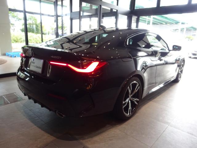 ４シリーズ ４２０ｉクーペ　Ｍスポーツ　コンフォートパッケージ　ガラスサンルーフ　１８ＡＷ　全周囲カメラ　前車追従システム　純正ナビゲーション　純正ＥＴＣ　ＬＥＤヘッドライト　ワンオーナー　禁煙車　２年保証（6枚目）