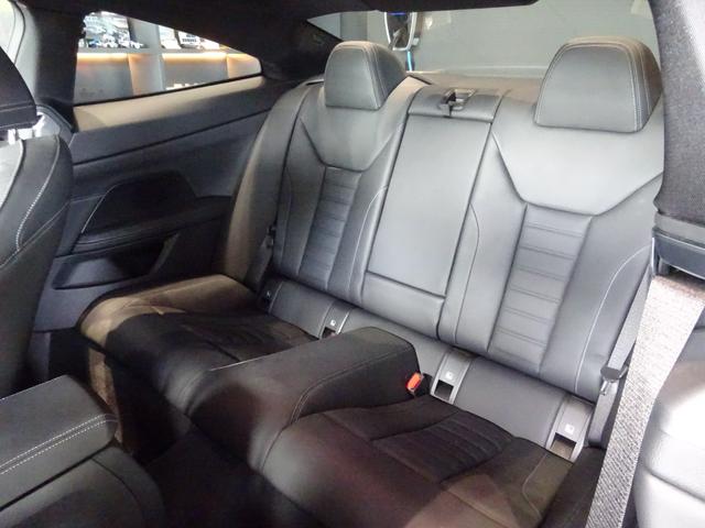 ４シリーズ ４２０ｉクーペ　Ｍスポーツ　コンフォートパッケージ　ガラスサンルーフ　１８ＡＷ　全周囲カメラ　前車追従システム　純正ナビゲーション　純正ＥＴＣ　ＬＥＤヘッドライト　ワンオーナー　禁煙車　２年保証（18枚目）