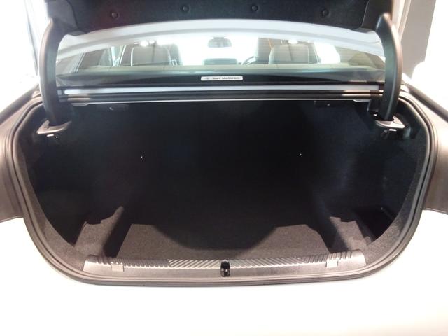 ５シリーズ ５２３ｉ　Ｍスポーツ　ブラック・レザー　１９アルミホイール　全周囲カメラ　前車追従システム　純正ナビゲーション　純正ＥＴＣ　ＬＥＤヘッドライト　ワンオーナー　禁煙車　２年保証（16枚目）