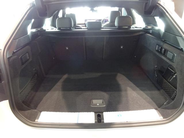 ５シリーズ ５２３ｄ　ｘＤｒｉｖｅツーリング　Ｍスポーツ　ブラウン・レザー　２０ＡＷ　全周囲カメラ　前車追従システム　純正ナビゲーション　純正ＥＴＣ　ＬＥＤヘッドライト　ワンオーナー　禁煙車　２年保証（17枚目）