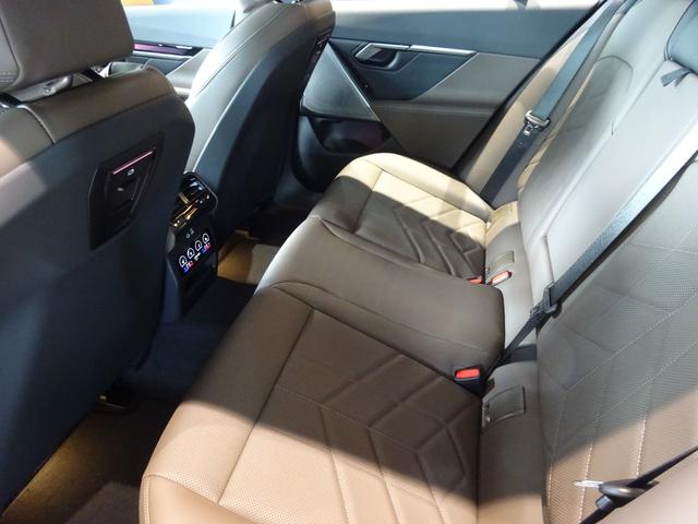 ５シリーズ ５２３ｄ　ｘＤｒｉｖｅツーリング　Ｍスポーツ　ブラウン・レザー　２０ＡＷ　全周囲カメラ　前車追従システム　純正ナビゲーション　純正ＥＴＣ　ＬＥＤヘッドライト　ワンオーナー　禁煙車　２年保証（19枚目）