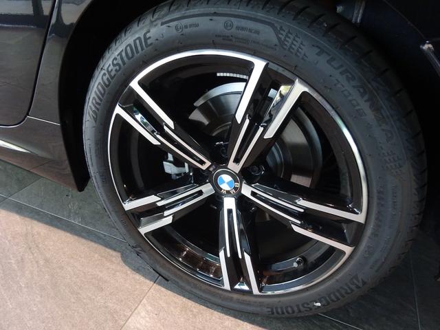 ３シリーズ ３２０ｄ　ｘＤｒｉｖｅ　Ｍスポーツ　クラフテッド・クリスタル・フィニッシュ　１８ＡＷ　全周囲カメラ　前車追従システム　純正ナビゲーション　純正ＥＴＣ　ＬＥＤヘッドライト　ワンオーナー　禁煙車　２年保証（10枚目）