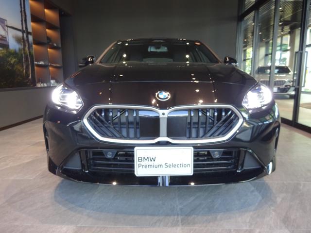 １シリーズ １２０ｄ　Ｍスポーツ　テクノロジーパッケージ　１８ＡＷ　全周囲カメラ　前車追従システム　純正ナビゲーション　純正ＥＴＣ　ＬＥＤヘッドライト　ワンオーナー　禁煙車　２年保証（4枚目）