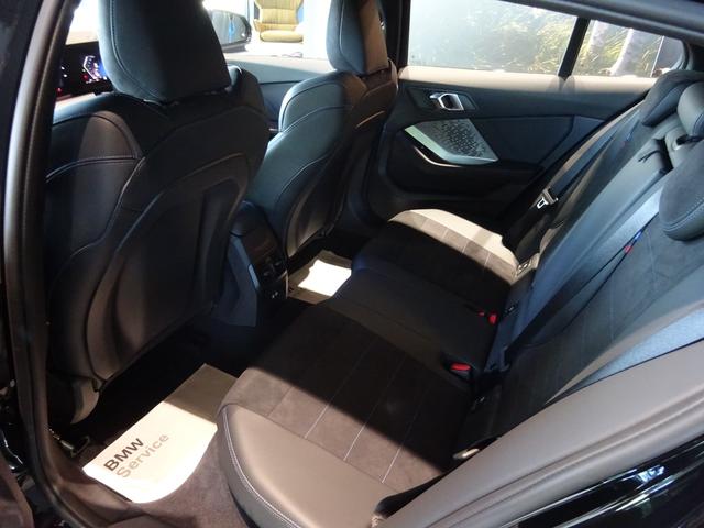 １シリーズ １２０ｄ　Ｍスポーツ　テクノロジーパッケージ　１８ＡＷ　全周囲カメラ　前車追従システム　純正ナビゲーション　純正ＥＴＣ　ＬＥＤヘッドライト　ワンオーナー　禁煙車　２年保証（17枚目）