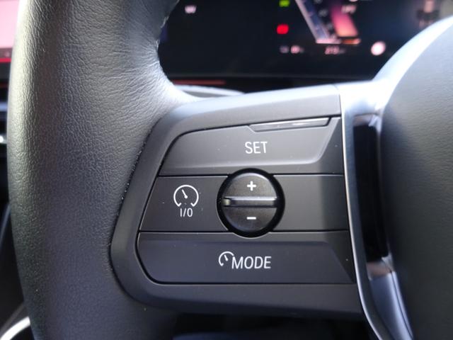 ｉＸ１ ｘＤｒｉｖｅ　３０　ｘライン　レンタカーアップ　１８ＡＷ　黒革　シートヒーター　前車追従システム　全周囲カメラ　純正ナビゲーション　純正ＥＴＣ　ＬＥＤヘッドライト　電動テールゲート　禁煙車　２年保証（33枚目）