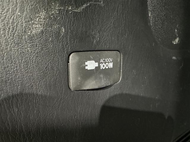 ハイエースバン スーパーＧＬ　ダークプライムＩＩ　衝突被害軽減システム　メモリーナビ　ワンセグ　バックカメラ　ＥＴＣ　ＣＤ　ミュージックプレイヤー接続可　ＬＥＤヘッドランプ　スマートキー　キーレス　ディーゼル（33枚目）