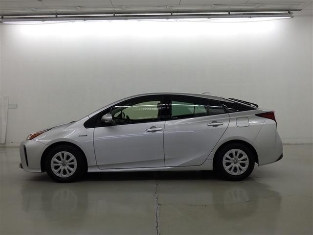 プリウス S 衝突被害軽減システム メモリーナビ ワンセグ バックカメラ ETC CD ミュージックプレイヤー接続可 オートクルーズコントロール LEDヘッドランプ スマートキー キーレス ハイブリッド(4枚目)