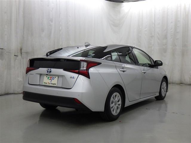 プリウス S 衝突被害軽減システム メモリーナビ ワンセグ バックカメラ ETC CD ミュージックプレイヤー接続可 オートクルーズコントロール LEDヘッドランプ スマートキー キーレス ハイブリッド(6枚目)