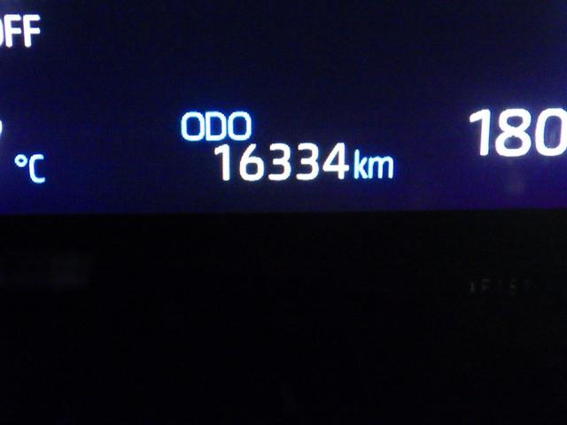 ヤリスクロス Z 衝突被害軽減システム メモリーナビ バックカメラ ETC ミュージックプレイヤー接続可 電動シート オートクルーズコントロール LEDヘッドランプ スマートキー キーレス 4WD(22枚目)