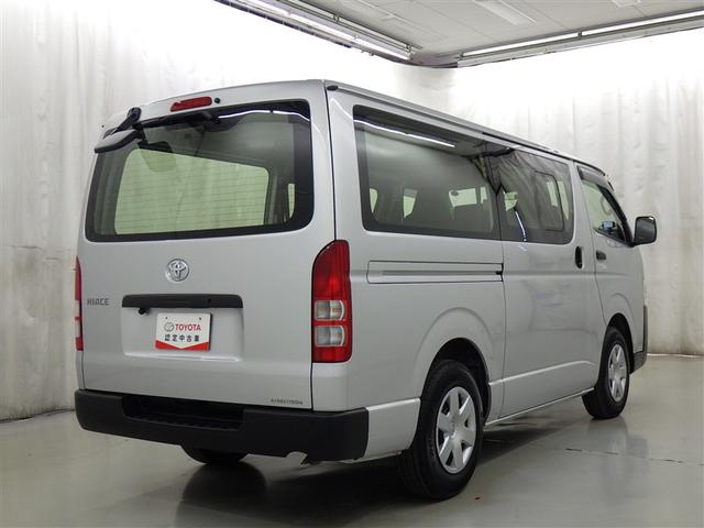 ハイエースバン ＤＸ　衝突被害軽減システム　メモリーナビ　フルセグ　バックカメラ　ＥＴＣ　ドラレコ　ＣＤ　ミュージックプレイヤー接続可　ＤＶＤ再生　ＬＥＤヘッドランプ　乗車定員６人　キーレス　ディーゼル　ワンオーナー（5枚目）