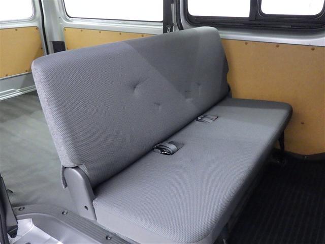 ハイエースバン ＤＸ　衝突被害軽減システム　メモリーナビ　フルセグ　バックカメラ　ＥＴＣ　ドラレコ　ＣＤ　ミュージックプレイヤー接続可　ＤＶＤ再生　ＬＥＤヘッドランプ　乗車定員６人　キーレス　ディーゼル　ワンオーナー（21枚目）