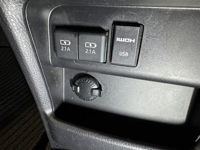 ヴォクシー ハイブリッドＺＳ　煌ＩＩＩ　衝突被害軽減システム　メモリーナビ　フルセグ　バックカメラ　ＥＴＣ　ドラレコ　ＣＤ　ミュージックプレイヤー接続可　ＤＶＤ再生　後席モニター　オートクルーズコントロール　ＬＥＤヘッドランプ　乗車定員７人（19枚目）