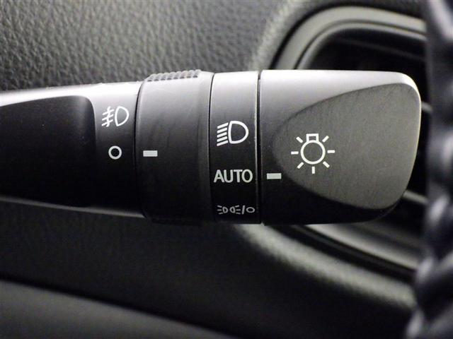 プリウス ＳセーフティプラスＩＩ　衝突被害軽減システム　メモリーナビ　フルセグ　バックカメラ　ＥＴＣ　ドラレコ　ＣＤ　オートクルーズコントロール　ＬＥＤヘッドランプ　スマートキー　キーレス　ハイブリッド（19枚目）