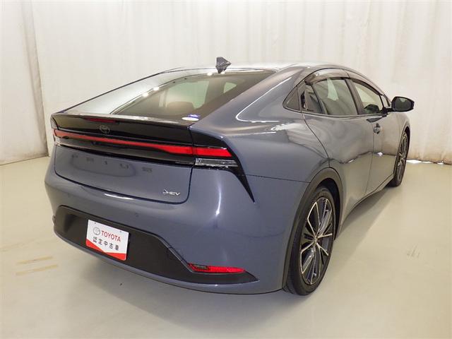 プリウス Ｇ　衝突被害軽減システム　フルセグ　バックカメラ　ＥＴＣ　ドラレコ　ミュージックプレイヤー接続可　オートクルーズコントロール　ＬＥＤヘッドランプ　スマートキー　キーレス　ハイブリッド（6枚目）