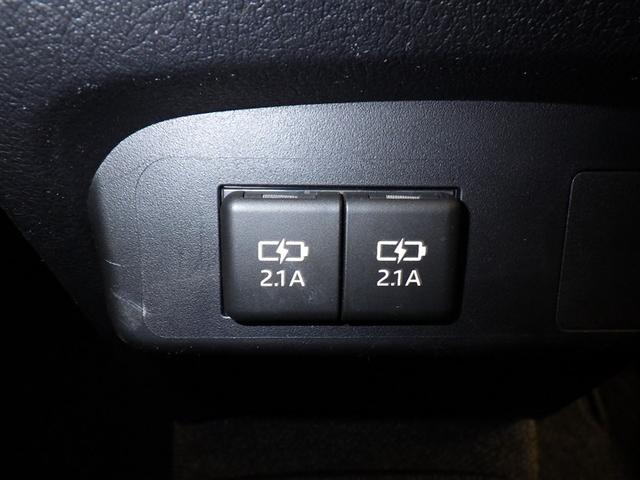 シエンタ ファンベースＧ　衝突被害軽減システム　メモリーナビ　フルセグ　バックカメラ　ＥＴＣ　ドラレコ　ＣＤ　ＤＶＤ再生　ＬＥＤヘッドランプ　両側電動スライド　スマートキー　キーレス　アイドリングストップ（13枚目）