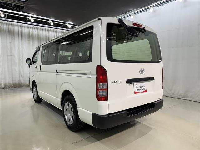 ハイエースバン ロングDX 衝突被害軽減システム メモリーナビ フルセグ バックカメラ ETC ドラレコ CD ミュージックプレイヤー接続可 DVD再生 LEDヘッドランプ 乗車定員6人 キーレス ワンオーナー(4枚目)