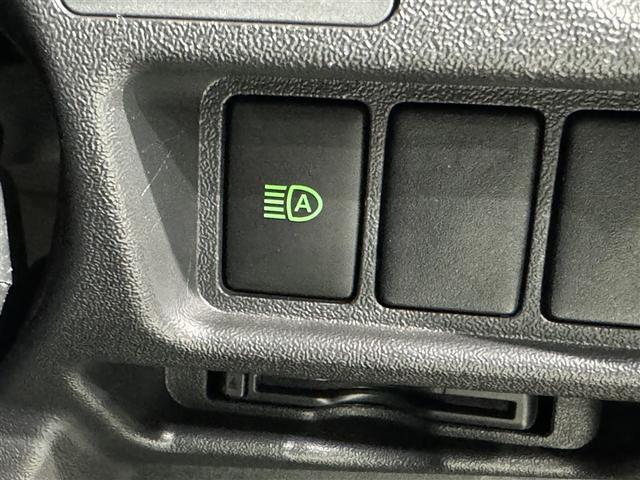 ハイエースバン ロングDX 衝突被害軽減システム メモリーナビ フルセグ バックカメラ ETC ドラレコ CD ミュージックプレイヤー接続可 DVD再生 LEDヘッドランプ 乗車定員6人 キーレス ワンオーナー(18枚目)