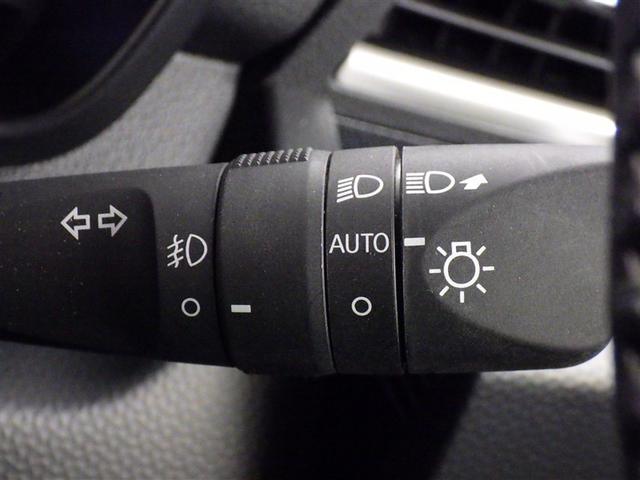 ルーミー カスタムG 衝突被害軽減システム メモリーナビ フルセグ バックカメラ ETC ドラレコ CD ミュージックプレイヤー接続可 DVD再生 オートクルーズコントロール LEDヘッドランプ 両側電動スライド キーレス(19枚目)