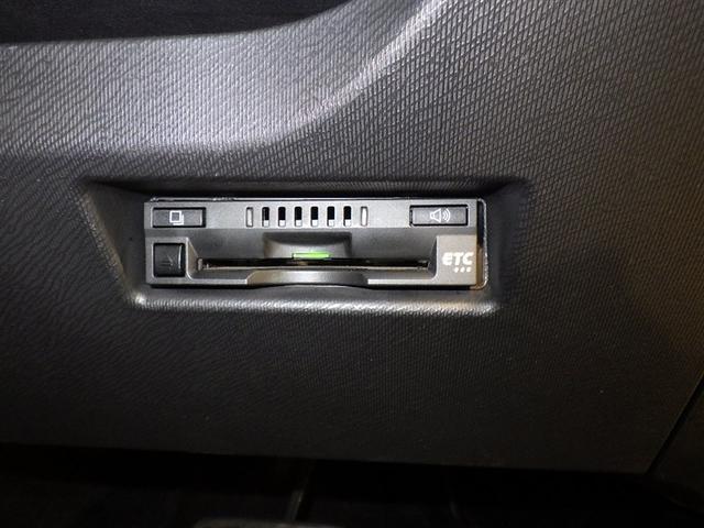 アクア Ｓスタイルブラック　衝突被害軽減システム　メモリーナビ　ワンセグ　バックカメラ　ＥＴＣ　ドラレコ　ＣＤ　ＬＥＤヘッドランプ　スマートキー　キーレス　ハイブリッド（15枚目）