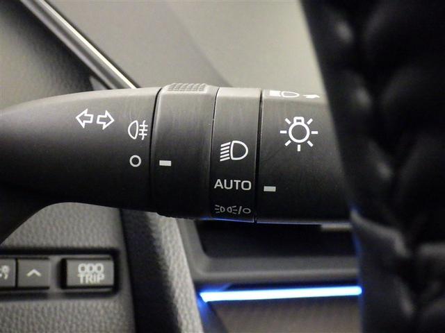 プリウス Ｚ　衝突被害軽減システム　メモリーナビ　フルセグ　バックカメラ　ＥＴＣ　ドラレコ　ミュージックプレイヤー接続可　電動シート　オートクルーズコントロール　ＬＥＤヘッドランプ　スマートキー　キーレス　４ＷＤ（20枚目）