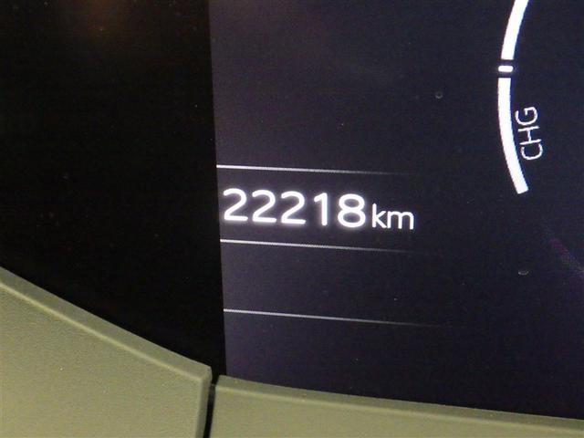 プリウス Ｚ　衝突被害軽減システム　メモリーナビ　フルセグ　バックカメラ　ＥＴＣ　ドラレコ　ミュージックプレイヤー接続可　電動シート　オートクルーズコントロール　ＬＥＤヘッドランプ　スマートキー　キーレス　４ＷＤ（23枚目）