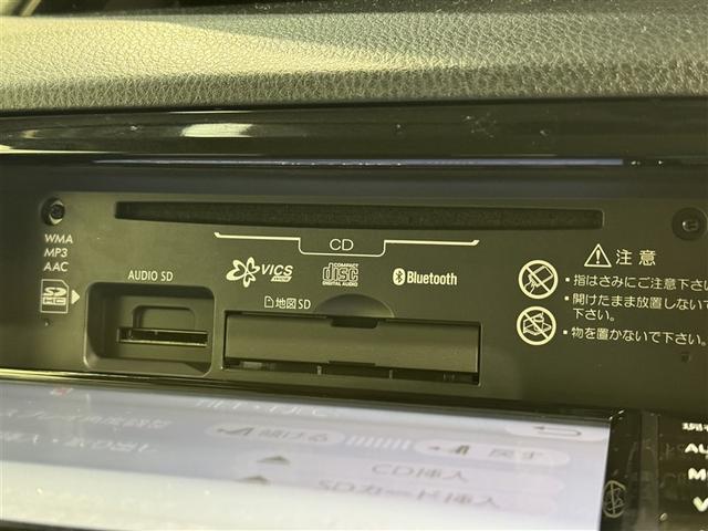 ヴィッツ ハイブリッドＦ　セーフティーエディションＩＩ　衝突被害軽減システム　メモリーナビ　ワンセグ　バックカメラ　ドラレコ　ＣＤ　ミュージックプレイヤー接続可　スマートキー　キーレス　ハイブリッド（13枚目）