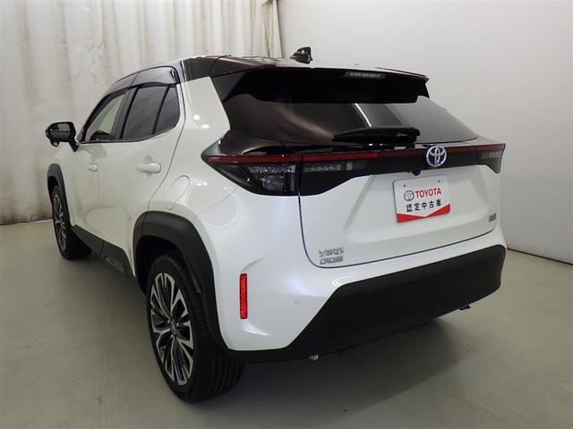 ヤリスクロス ハイブリッドZ 衝突被害軽減システム メモリーナビ フルセグ バックカメラ ETC ドラレコ ミュージックプレイヤー接続可 電動シート ハーフレザー オートクルーズコントロール LEDヘッドランプ スマートキー(6枚目)