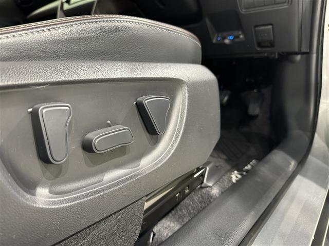 ヤリスクロス Ｚ　衝突被害軽減システム　メモリーナビ　バックカメラ　ＥＴＣ　ミュージックプレイヤー接続可　電動シート　オートクルーズコントロール　ＬＥＤヘッドランプ　スマートキー　キーレス（27枚目）