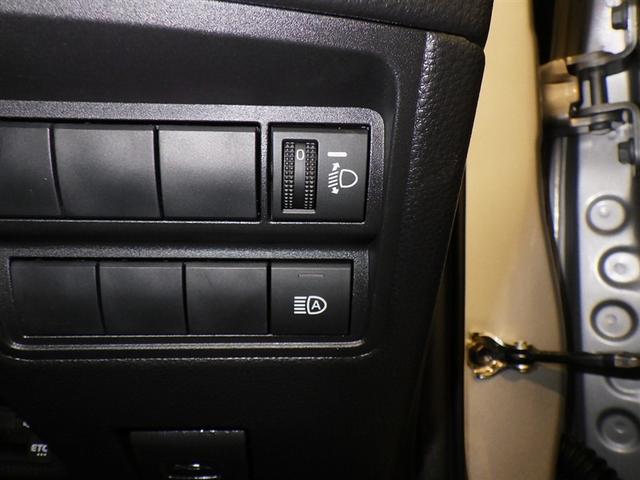 ヤリス Ｘ　衝突被害軽減システム　メモリーナビ　バックカメラ　ＥＴＣ　ドラレコ　ミュージックプレイヤー接続可　スマートキー　キーレス（17枚目）