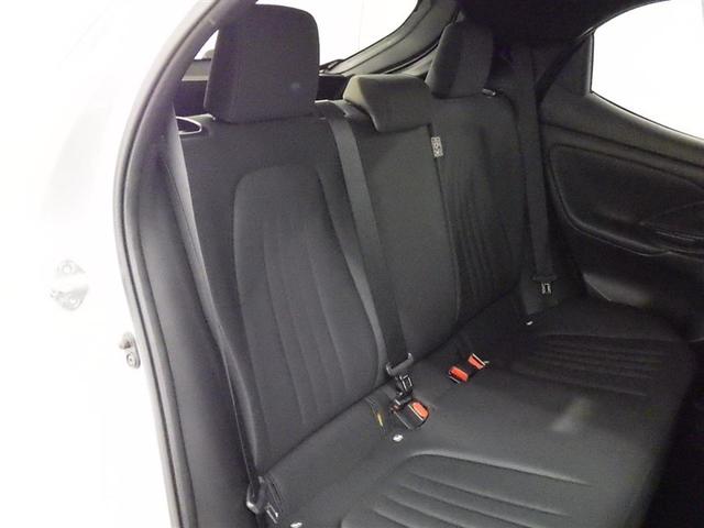 ヤリス Ｘ　衝突被害軽減システム　メモリーナビ　バックカメラ　ＥＴＣ　ドラレコ　ミュージックプレイヤー接続可　スマートキー　キーレス（24枚目）