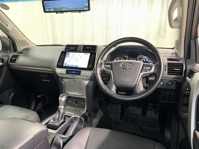 ランドクルーザープラド ＴＸ　Ｌパッケージ　衝突被害軽減システム　メモリーナビ　バックカメラ　ＥＴＣ　ドラレコ　ＣＤ　ミュージックプレイヤー接続可　ＤＶＤ再生　サンルーフ　電動シート　オートクルーズコントロール　ＬＥＤヘッドランプ　乗車定員７人（9枚目）