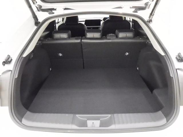 プリウス Ｚ　衝突被害軽減システム　フルセグ　バックカメラ　ＥＴＣ　ドラレコ　ミュージックプレイヤー接続可　電動シート　オートクルーズコントロール　ＬＥＤヘッドランプ　スマートキー　キーレス　ハイブリッド（35枚目）