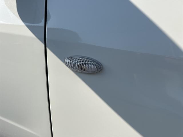 プロボックス ＧＬ　ＥＴＣ　バックカメラ　ナビ　レーンアシスト　衝突被害軽減システム　オートマチックハイビーム　オートライト　キーレスエントリー　アイドリングストップ　電動格納ミラー　ＣＶＴ　ＥＳＣ　ＣＤ　ＵＳＢ（14枚目）